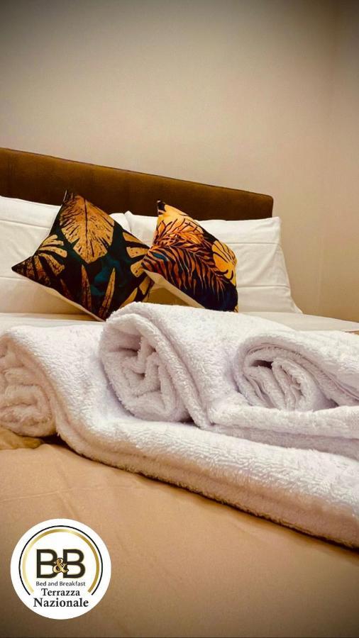 B&B Terrazza Nazionale Napoli Ngoại thất bức ảnh